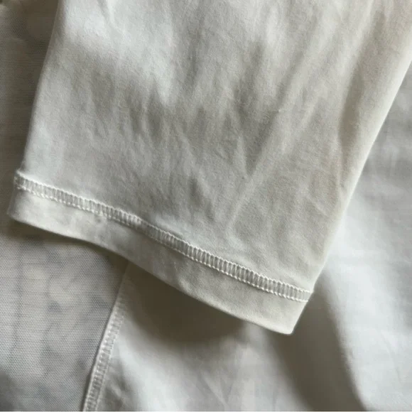 LULULEMON Quick Pace Long Sleeve White Size 8 EUC - Picture 12 of 16